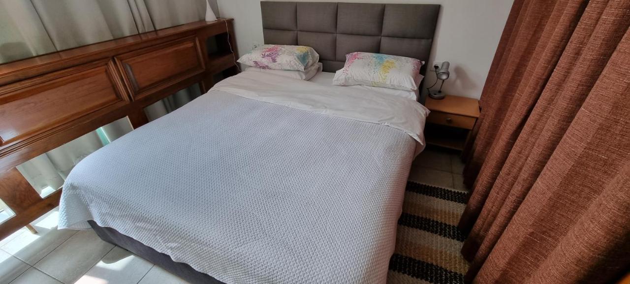 קיסריה Holiday Garden Apartment מראה חיצוני תמונה
